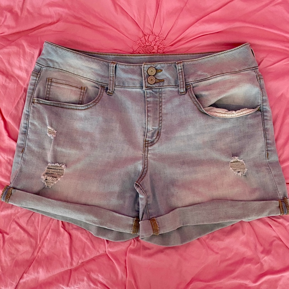 *Like New Condition* SO Midi Shorts